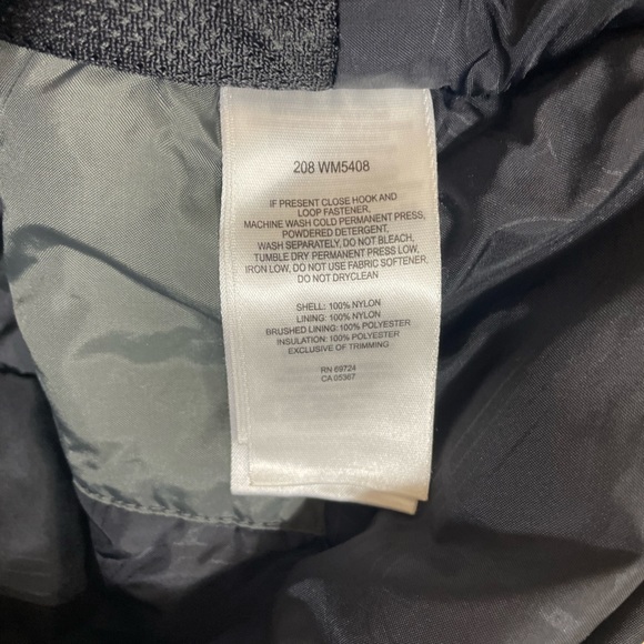 Columbia Men’s Waterproof Jacket - Picture 8 of 12